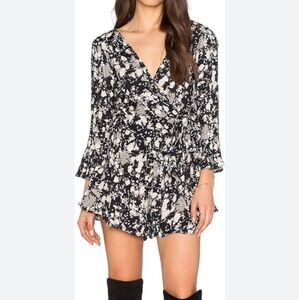 Free People All the Right Ruffles Romper black and tan shorts Size Small